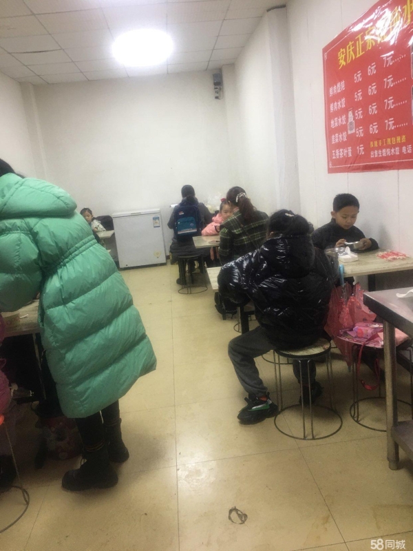(转让)文峰学校门面房，客流稳定