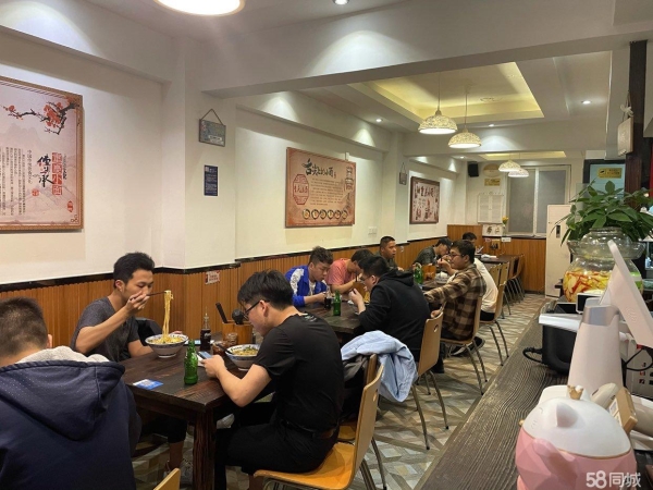 (转让)旺铺转让，有固定客源，临街门面，有稳定的消费群体。