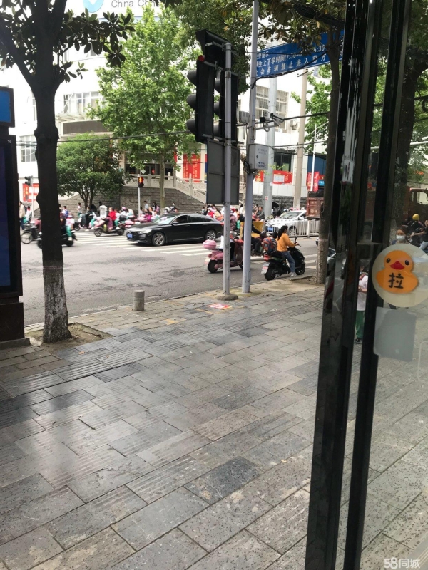 商铺图片