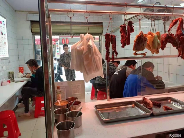 (转让)低价急转让泰隆路  烧腊店临街门面