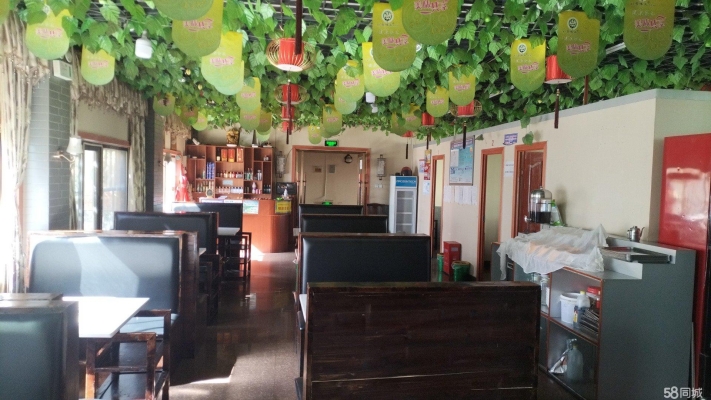 (转让)林芝到山南主路，二楼火锅店位置当道，带货带东西一起转有意的来