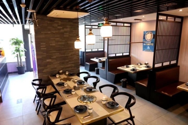 豪华装修烧烤店转让