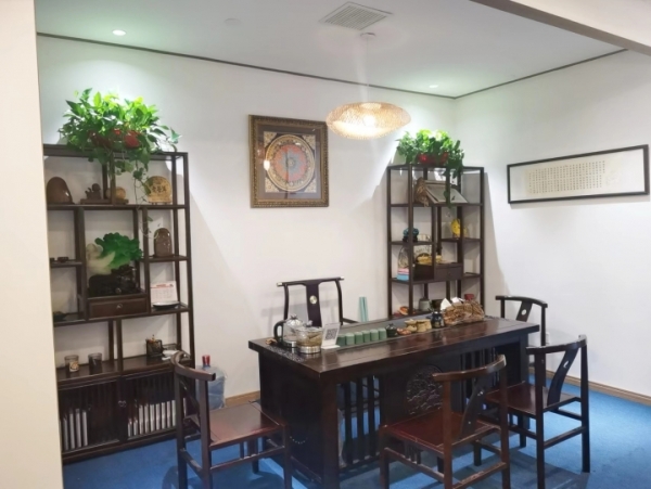水悦城商圈300平经营4年美容养生店转让