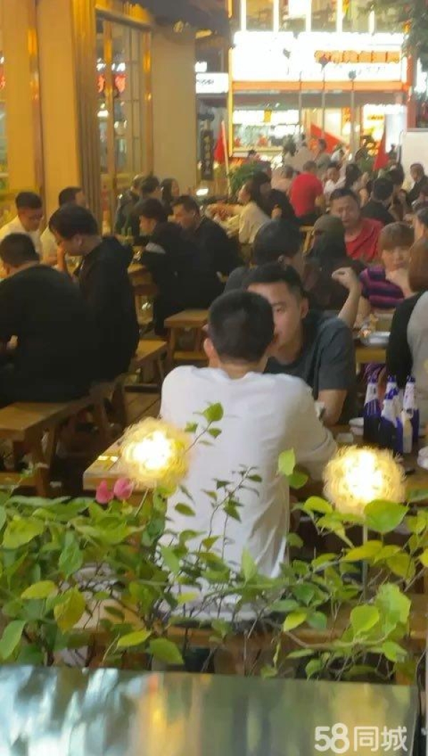 (转让)旺铺转让价格优惠、有意向联系价格可谈带烟证