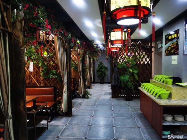 (转让)长宁南路吉祥花园餐厅转让，位置好，客源稳定，装修好，价格低，