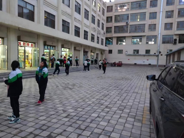 玉门三中旺铺出租转让！