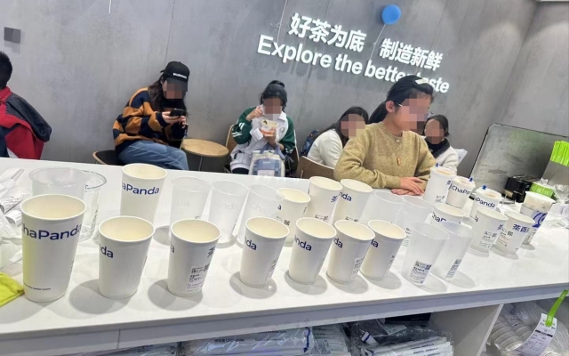 贞丰县新丰路第四小学北品牌奶茶店转让！