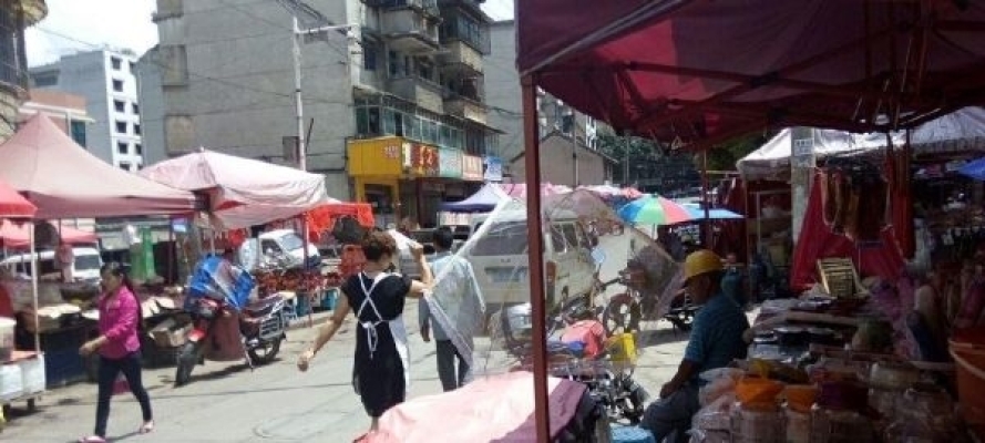 菜场路口燃面庄 酒楼餐饮 商业街卖场