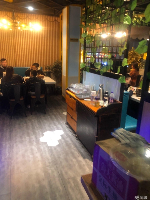 商铺图片