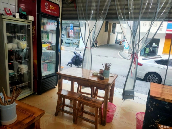 (转让)精装修营业中的门店，低价转让，