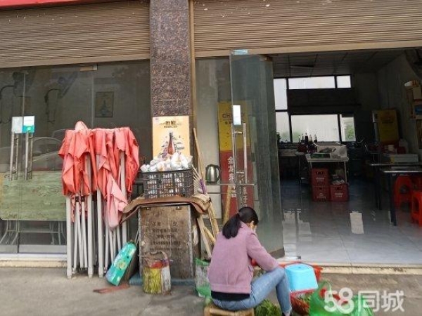 (转让)设备齐全，附近全部是汽车改装厂