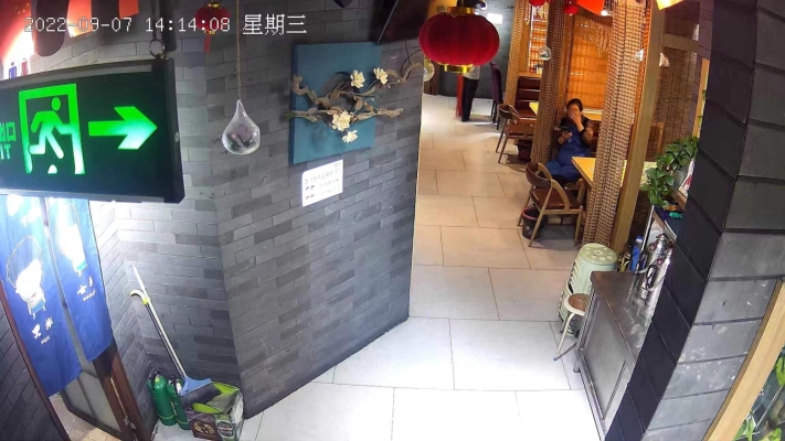 6年餐饮旺店转让