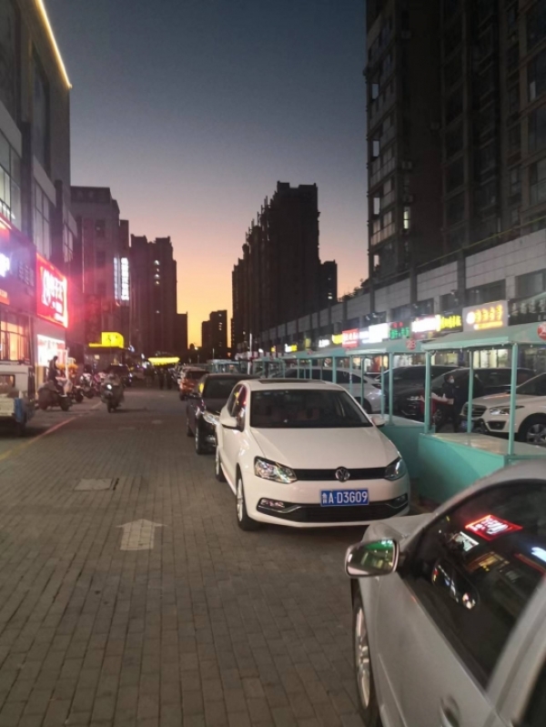 商铺图片