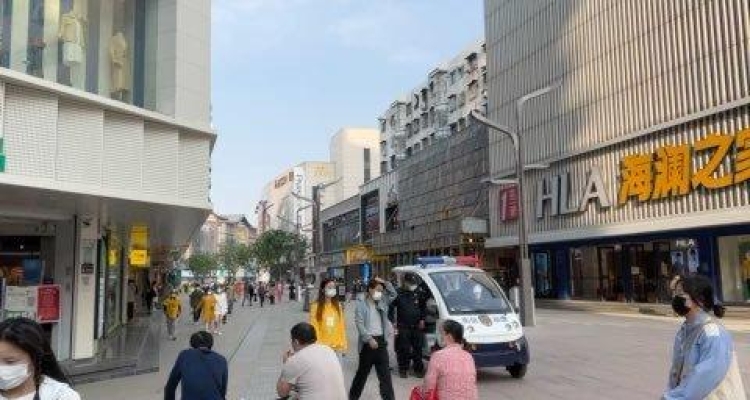 (出租)门面出租|步行街尚街负一楼小吃城出租