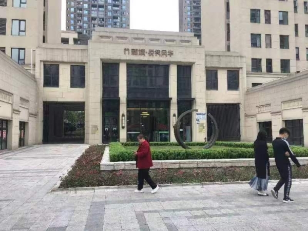 旺铺出租，接手就盈利