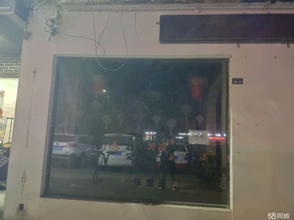 (转让)临近滨江公园，房租便宜，人流量大