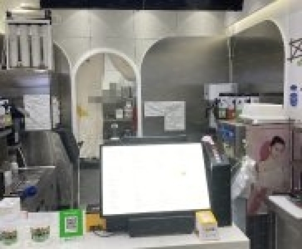 荷兰街奶茶店旺铺转让