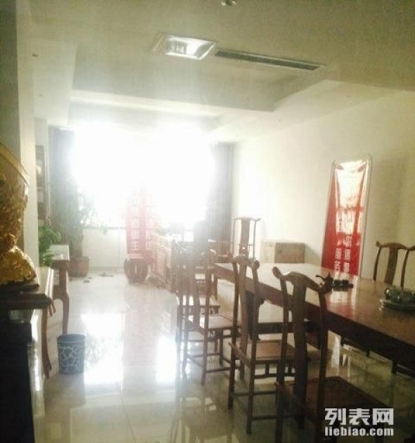 中乐百花大厦五楼精装写字楼200平方