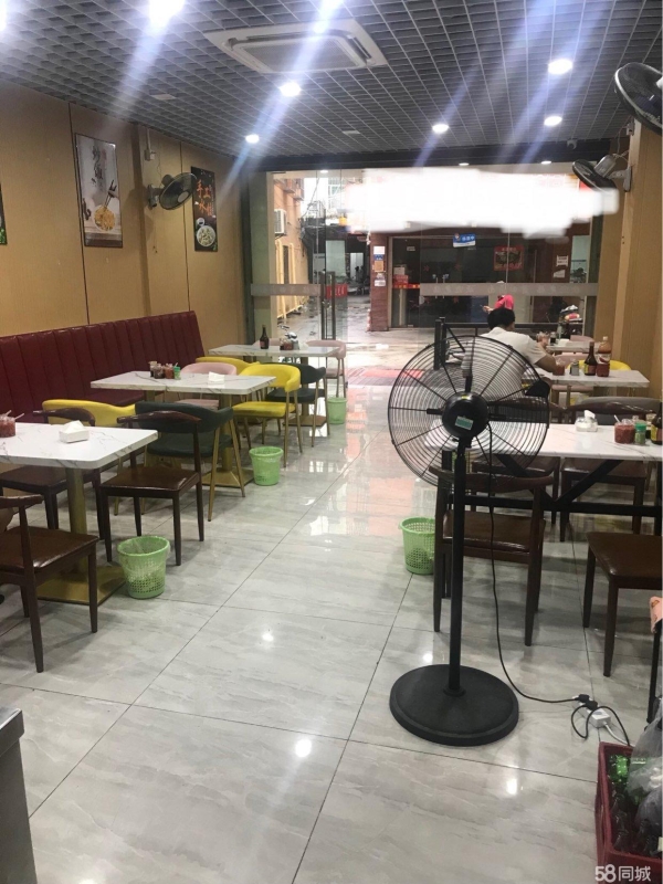 商铺图片