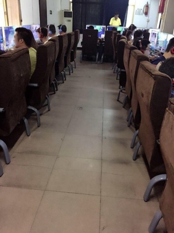 网吧转让,急转网吧