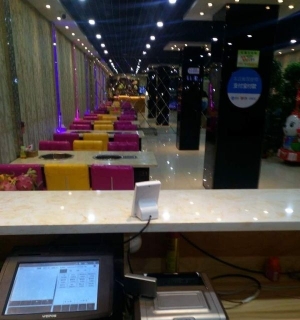 海城自助餐火锅烧烤店生意转让