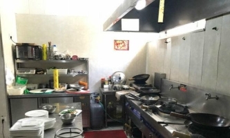 急转讨号板新村南门饭店