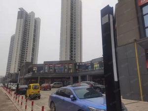  红谷滩品牌开发商小区沿街商铺，带租约或者不带租约都可以，详询              