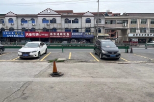 江阴市祝塘镇文林汽车站两间两层门面房出租！（房东直租无任何其他费用）