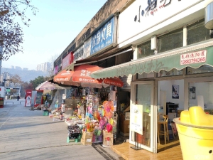 (转让)学校门口奶茶店转让，生源大