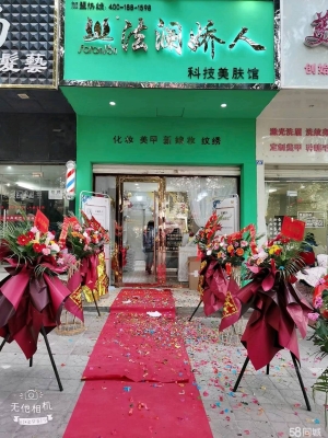 (转让)地段繁华，人流量大，适合做各种生意