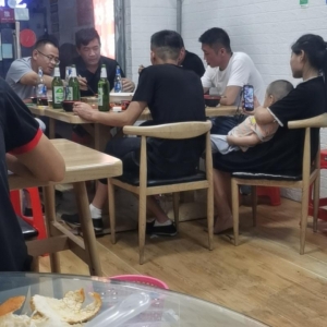 唯一商业街盈利小炒店转让