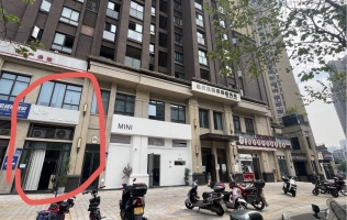 重庆南川区万达一号门梵芯美甲美睫转让！