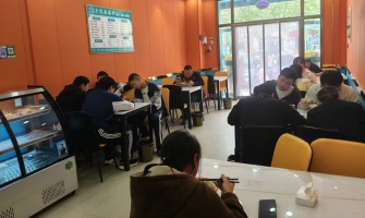 阿克苏市小南街面馆转让！