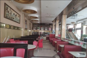 火锅店带包间和停车位