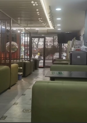 沙坡头区禹都乐滋酒店一楼烩肉馆转让！