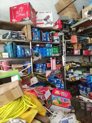 永城经营中五金工具店三折转让！