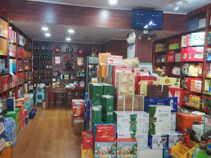平顶山卫东区营业中烟酒店转让！