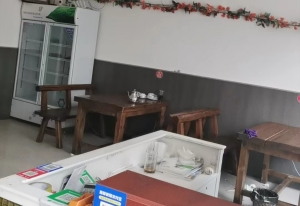 献县营业中餐饮店转让！