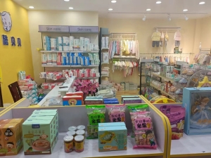 合作市东五路玩酷贝贝母婴店转让！