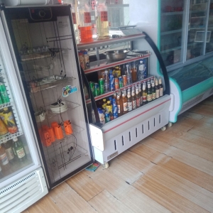 饭店低价转让看详情