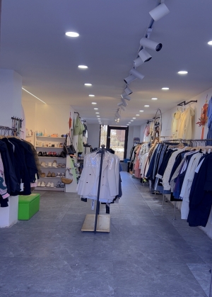 阿城区万博豪庭服装店出兑！