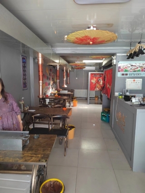 乐屋小串烧烤吧