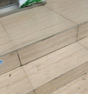 新装修店铺忍痛转租