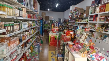 开州区金科云玺台B区大门便利店整体转让！