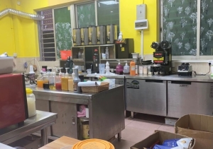 奶茶店转让，包设备包材料包装修包配方3万
