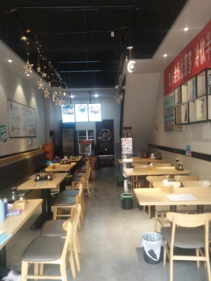 蓝堡湾土豆粉店转让