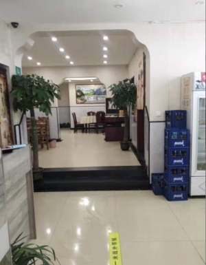 可停车盈利餐馆转让