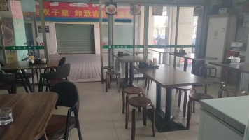 信宜市锦湖市场门口罗记螺蛳粉店转让！