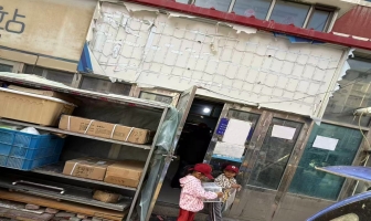 霍林郭勒市华龙新城-36号楼华龙驿站超低价转让！