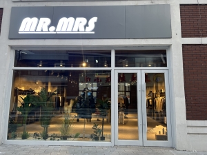 MR.MRS转让